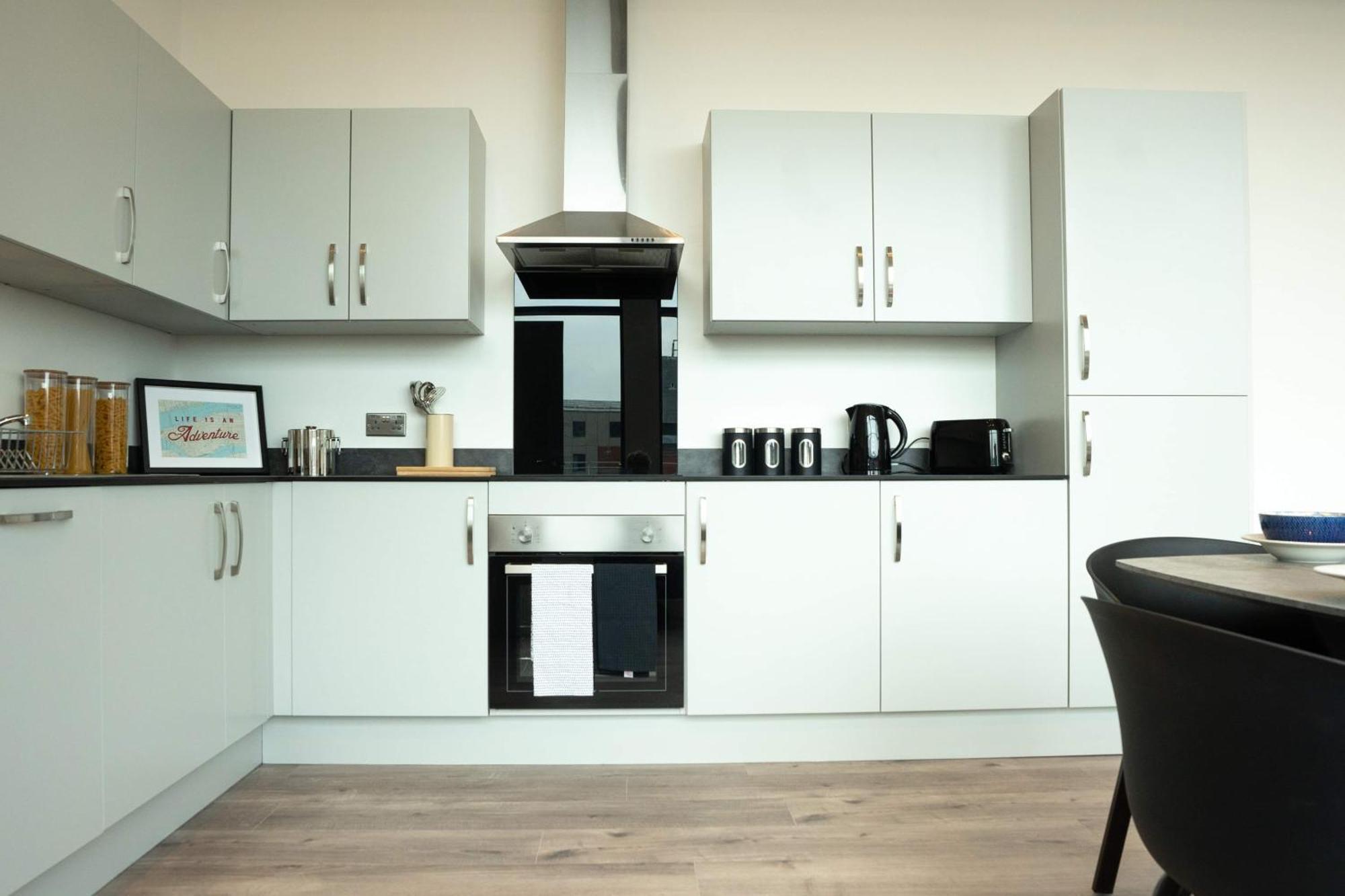 Alur Apartments Liverpool Central Экстерьер фото
